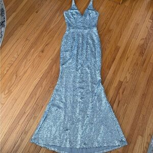 Dress the Population bluish Silver Sequin V-Neck Maxi Gown
